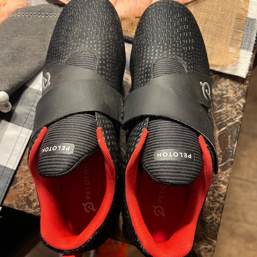 Peloton Altos cycling shoes